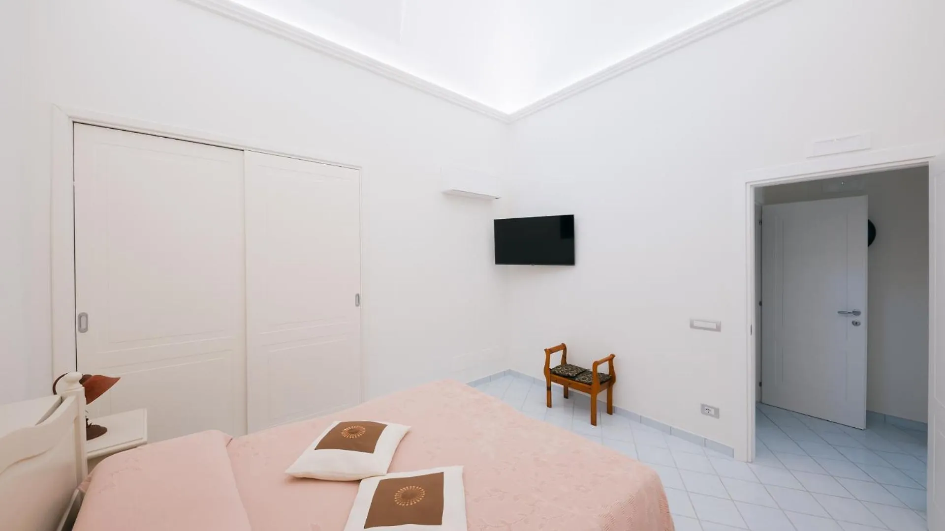 Amalfi Art Apartment